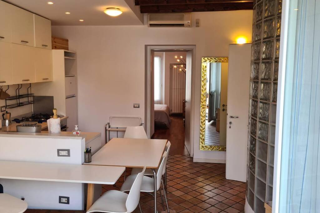 San Marco 14 Sunny And Bright Apartment มิลาน ภายนอก รูปภาพ